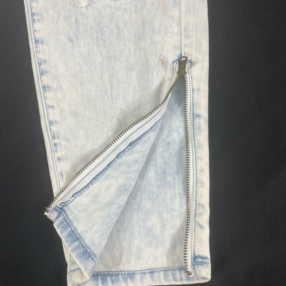 Abercrombie And Fitch Women Blue Washed Distressed Straight Denim Jeans 28-0 - Picture 6 of 10